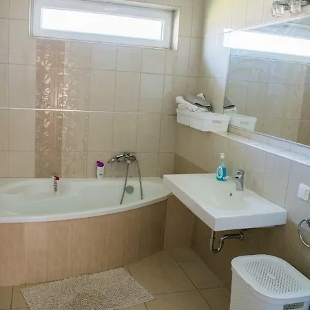 Apartman - Rodinny Dom Judy شقة Dunajská Streda
